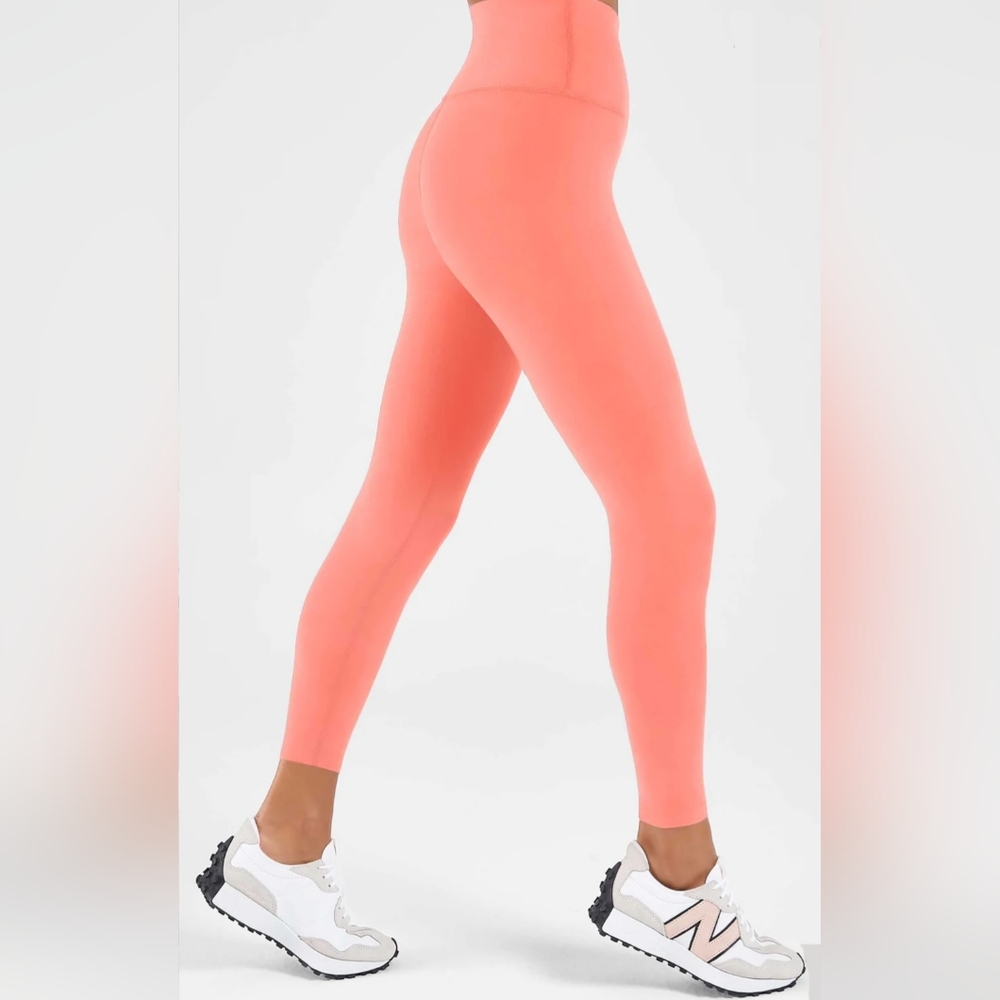Beyond Yoga Heather Rib High Waist Midi Legging in Peach Sorbet